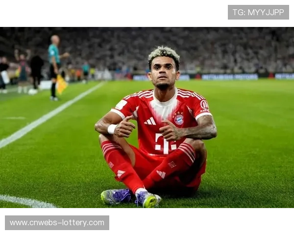 拜仁8-1狂胜沃尔夫斯堡,迪亚斯传射建功 拜仁8-1狂胜沃尔夫斯堡,迪亚斯传射建功